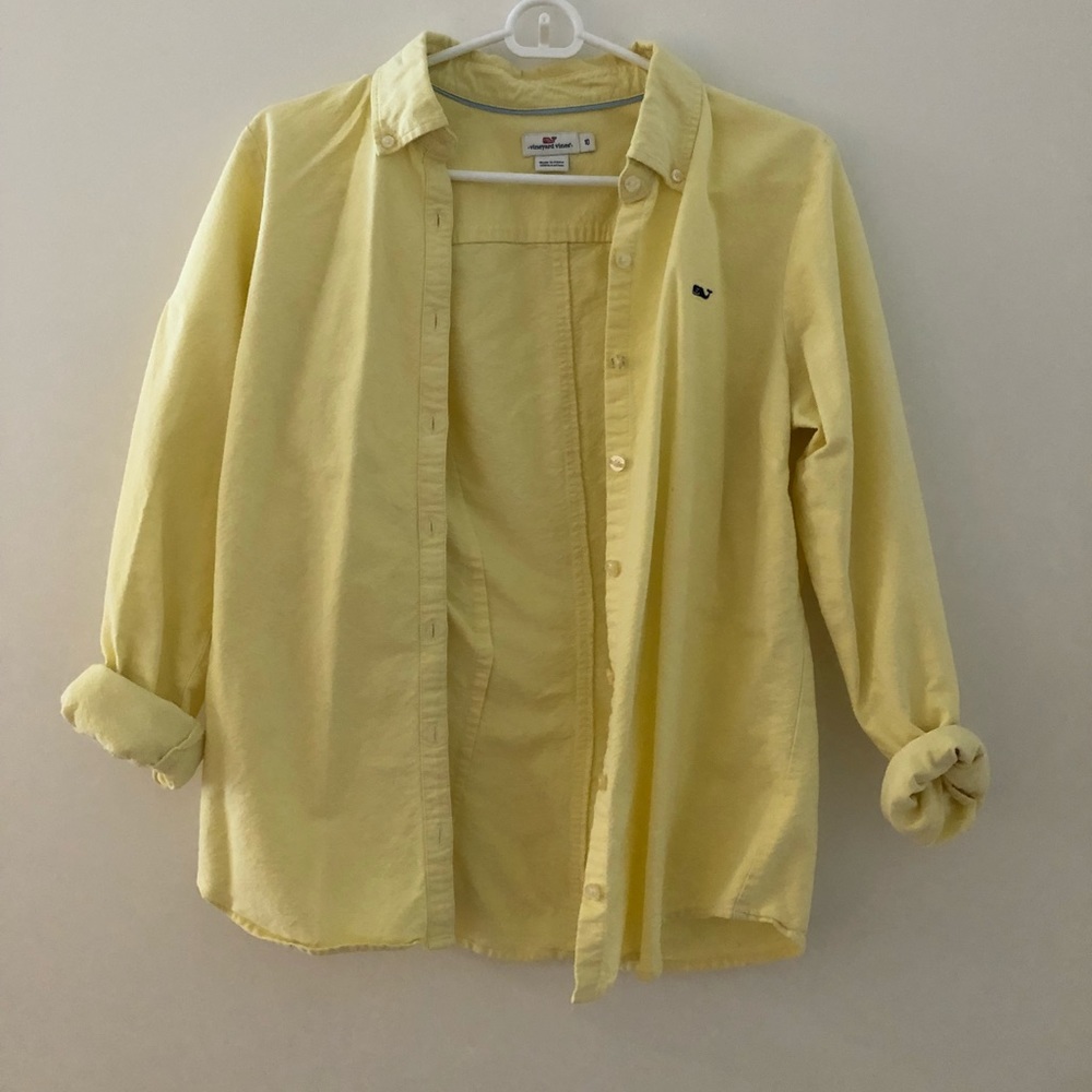 Women’s vineyard vines button down